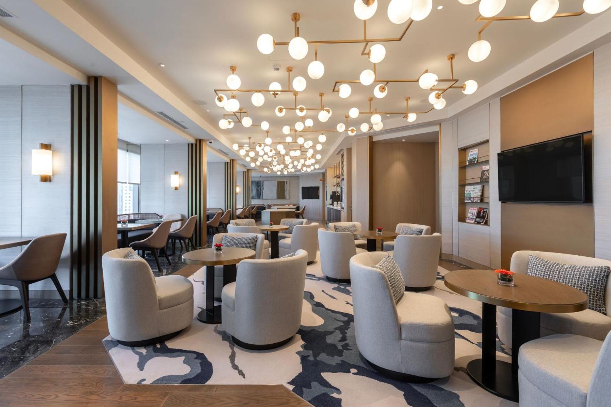 Crowne Plaza Centre By Ihg Hotel 5*