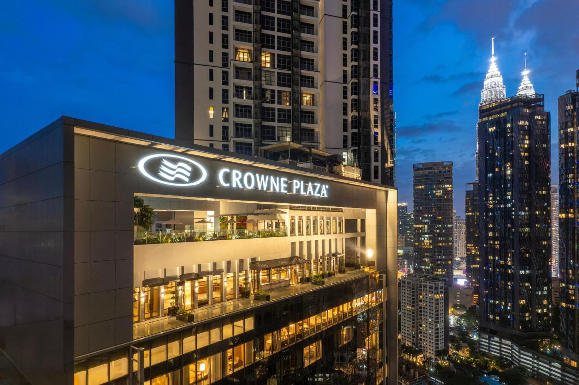 Crowne Plaza Centre By Ihg Hotel 5*