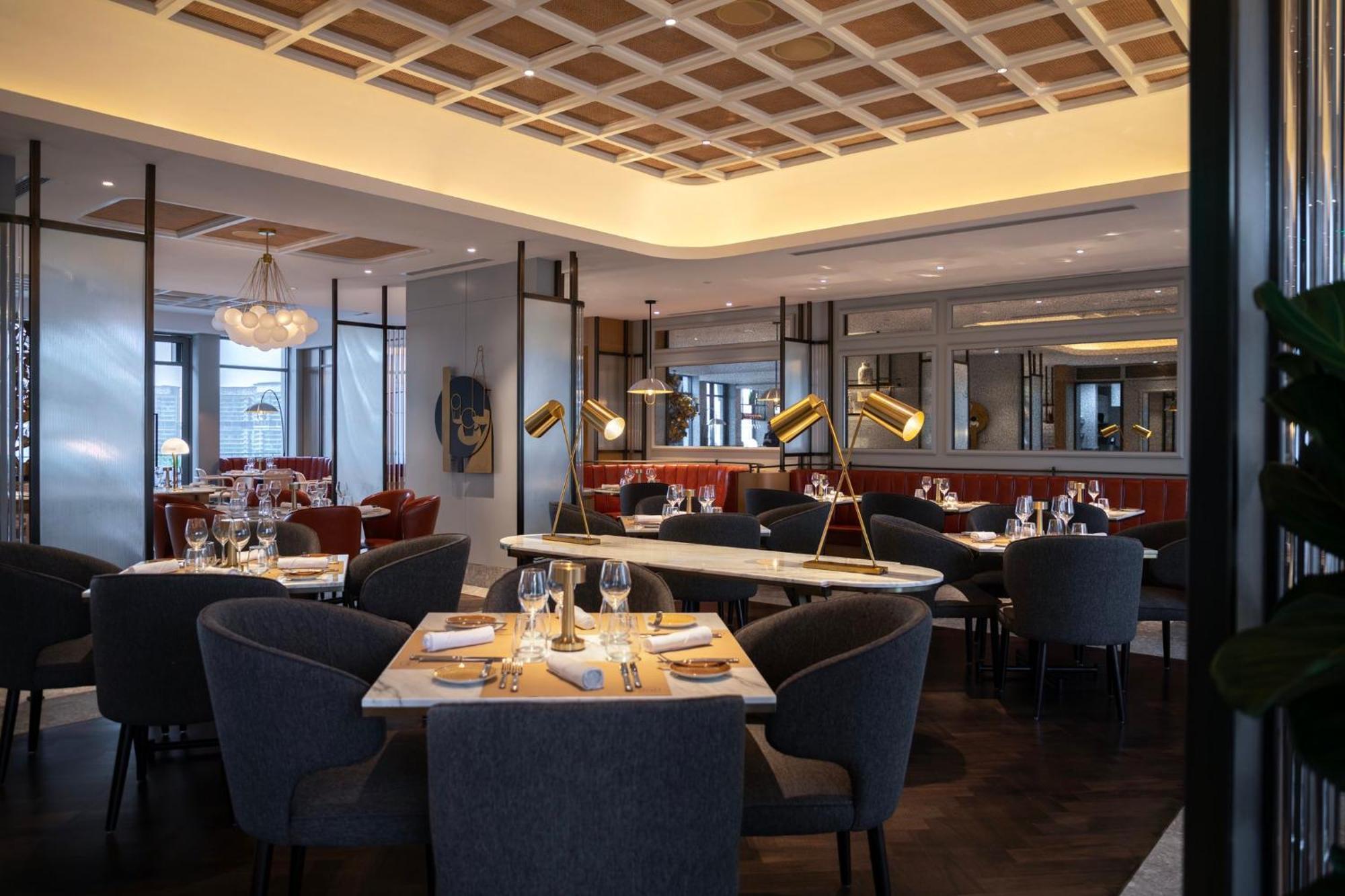 Crowne Plaza Centre By Ihg 5*