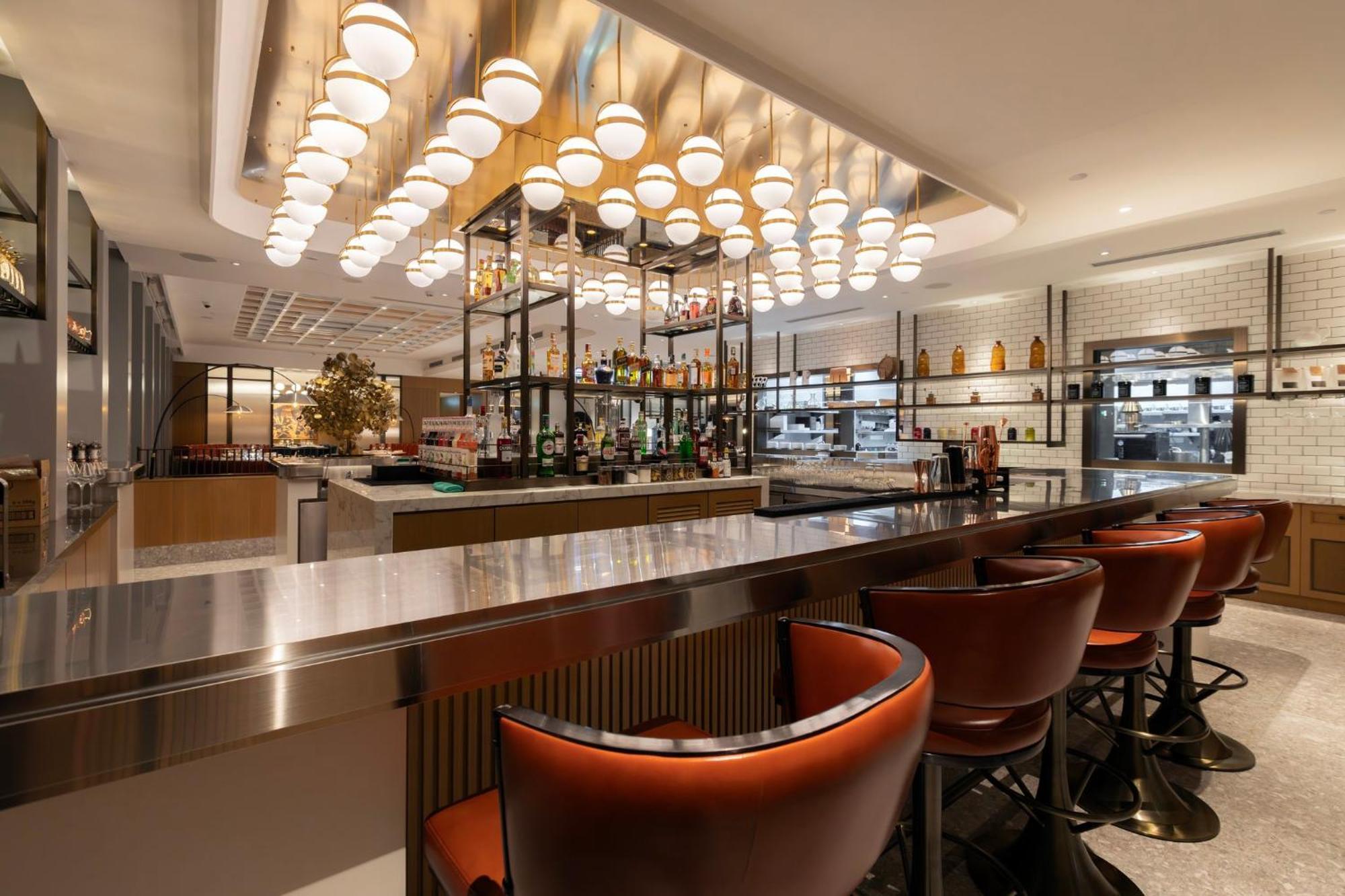 Crowne Plaza Centre By Ihg Hotel